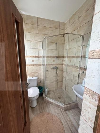 Spațiu comercial, de 365 mp, în Băiceni