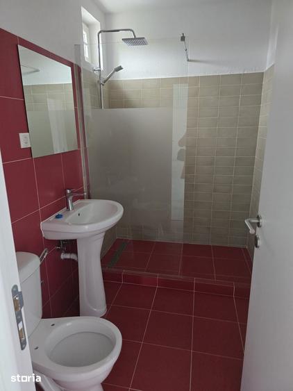 Apartament cu 3 camere în Burdea
