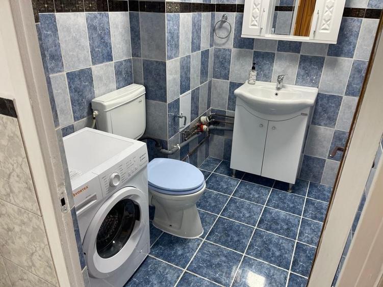 Apartament cu 3 camere decomandat în Dobroești