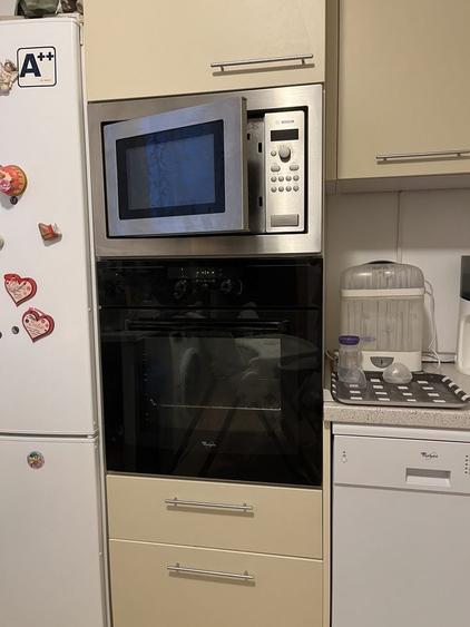 Apartament cu 3 camere decomandat în Titan