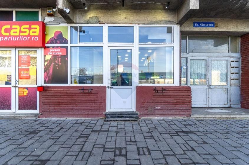 Spațiu comercial, de 47 mp, în Hărmanului