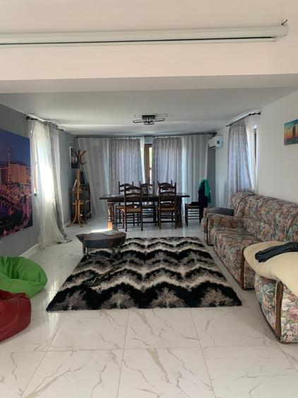 Casă cu 5 camere cu Canalizare în Puchenii Mari