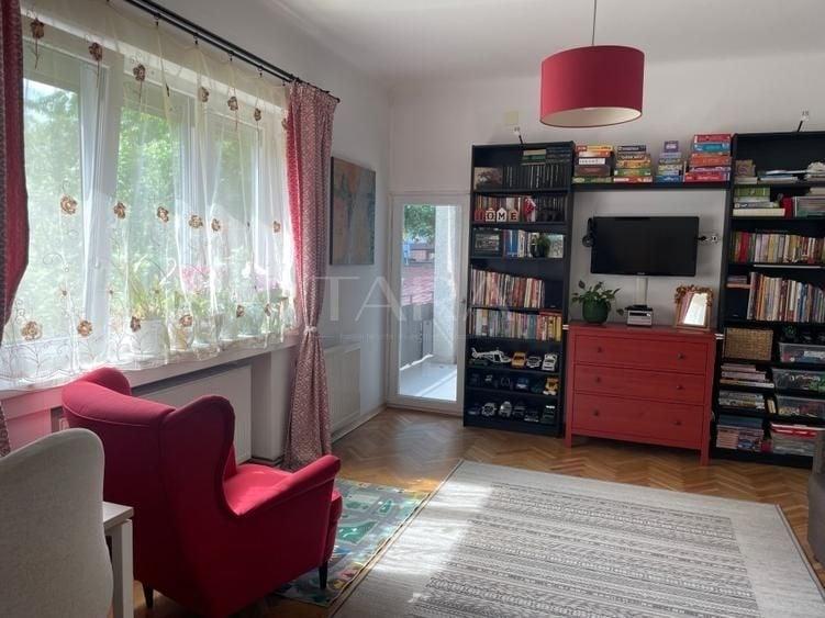 Apartament cu 3 camere decomandat în Andrei Mureșanu
