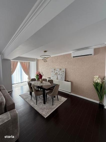 Apartament cu 4 camere în 1 Mai