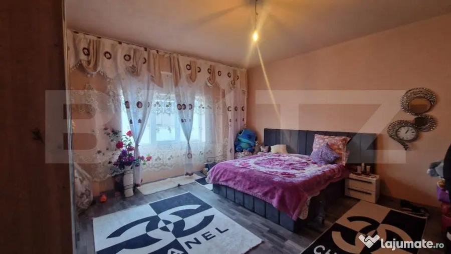 Casă cu 5 camere cu Teren 836 Mp în Central