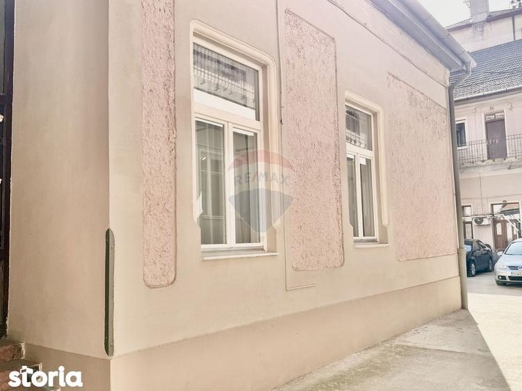 Apartament cu 2 camere, mobilat în Orașul Nou
