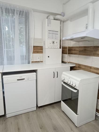 Inchiriez apartament 2 camere cladire noua curte privata in spate la Gradina Botanica - 2