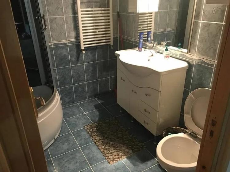 Apartament cu 3 camere decomandat, mobilat în Canta