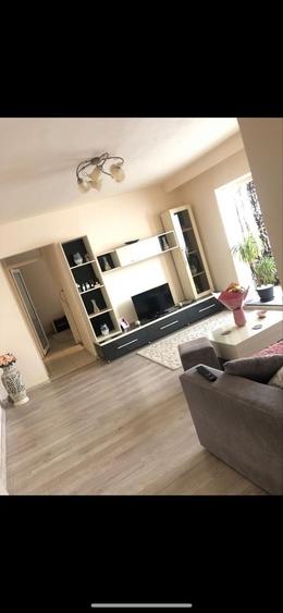 Apartament cu 2 camere în Micălaca