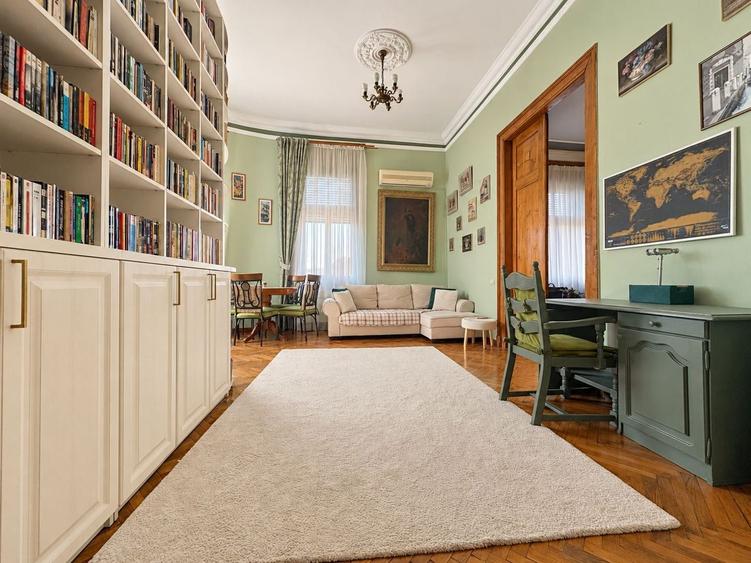 Apartament cu 3 camere circular, mobilat în Ultracentral