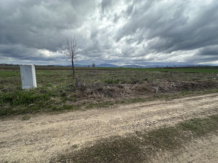 Teren de 520 mp, în Hărman
