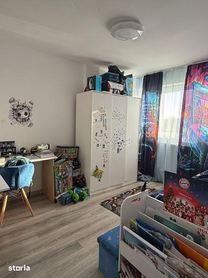 Casă cu 4 camere cu Teren 250 Mp în Clinceni
