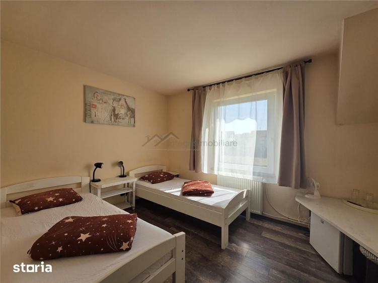 Casă cu Teren 2766 Mp în Sânmartin