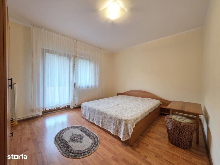 Apartament cu 3 camere în Județean