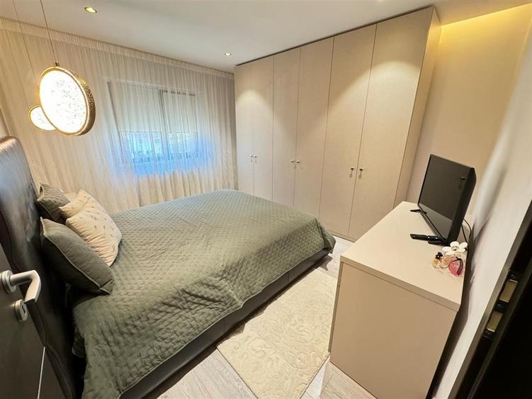 Apartament cu 3 camere decomandat în Lunca Cetățuii