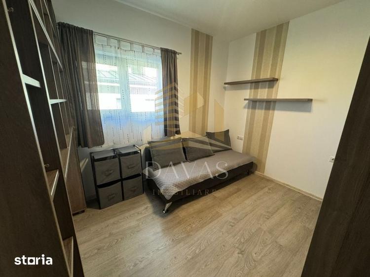 Apartament cu 3 camere semidecomandat în Borhanci