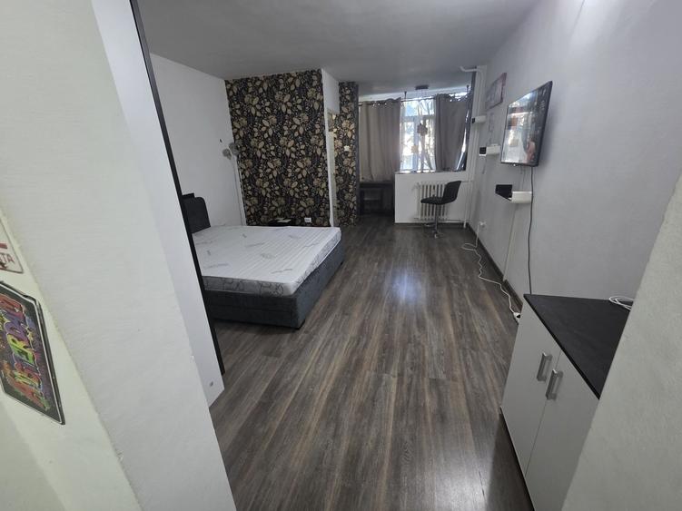 Inchiriez apartament 1 camera Podul de Piatra - 4