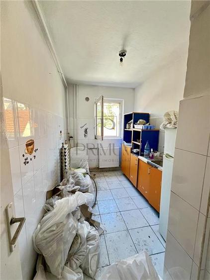 Sagului, apartament 2 camere, decomandat, etaj 1, bloc izolat - 4