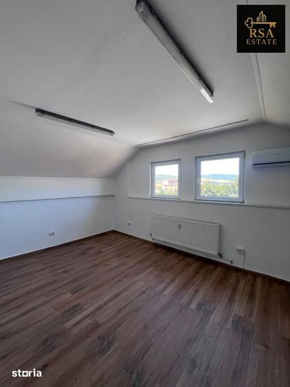 Spațiu comercial, de 20 mp, în Central