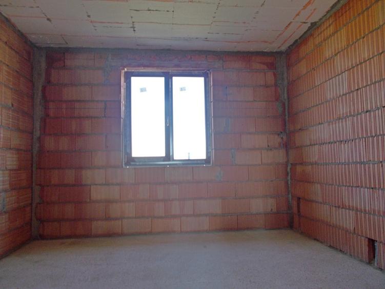 Casă individuală cu 4 camere cu Teren 520 Mp în Giroc