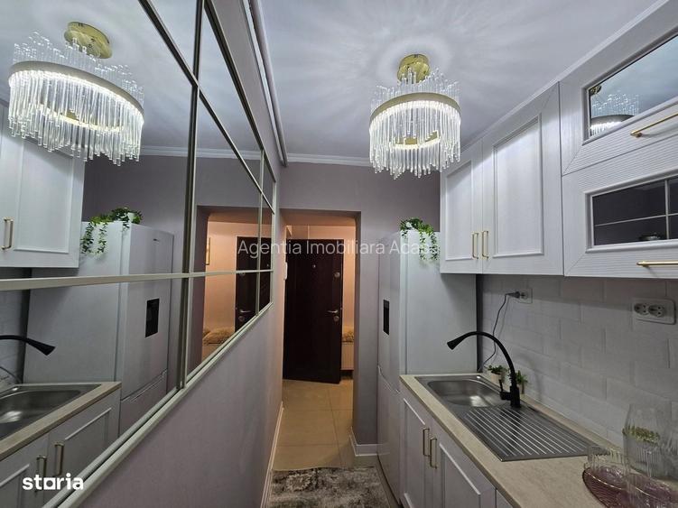 De vanzare apartament 2 camere, balcon,etaj intermediar,renovat,53500e