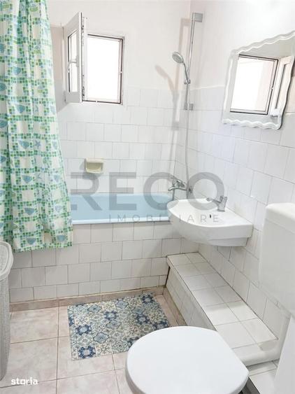 Apartament cu 3 camere decomandat în Lotus