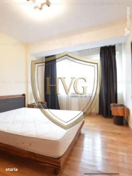 Apartament cu 2 camere, mobilat în Arcul de Triumf