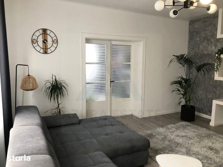 Casă cu 5 camere cu Teren 935 Mp în Central