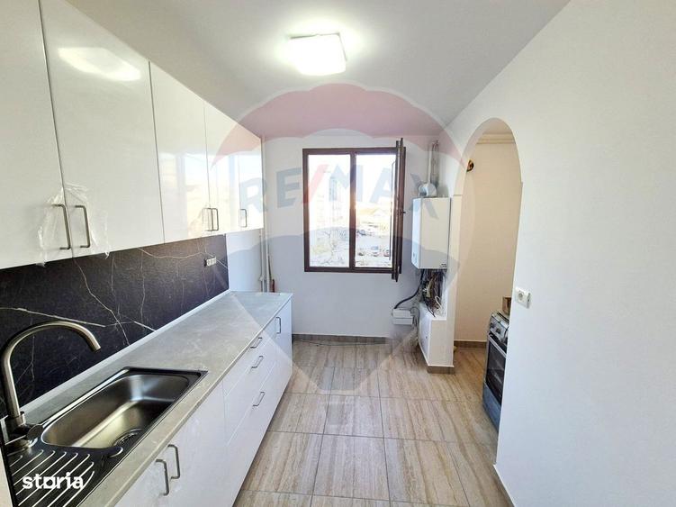 Apartament cu 3 camere decomandat în Drumul Taberei