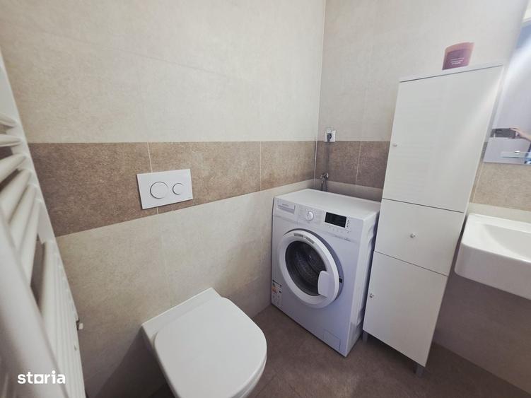 Inchiriez studio complex Kasper Coresi cu boxa si parcare - 2