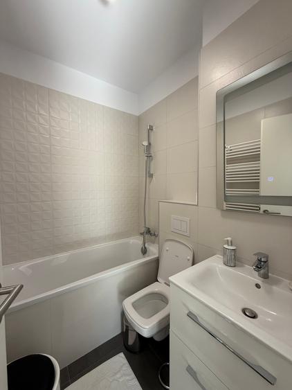 Apartament cu 3 camere în Cotroceni