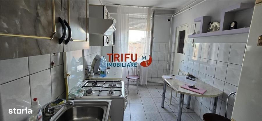 Apartament cu 2 camere decomandat în Ampoi 1