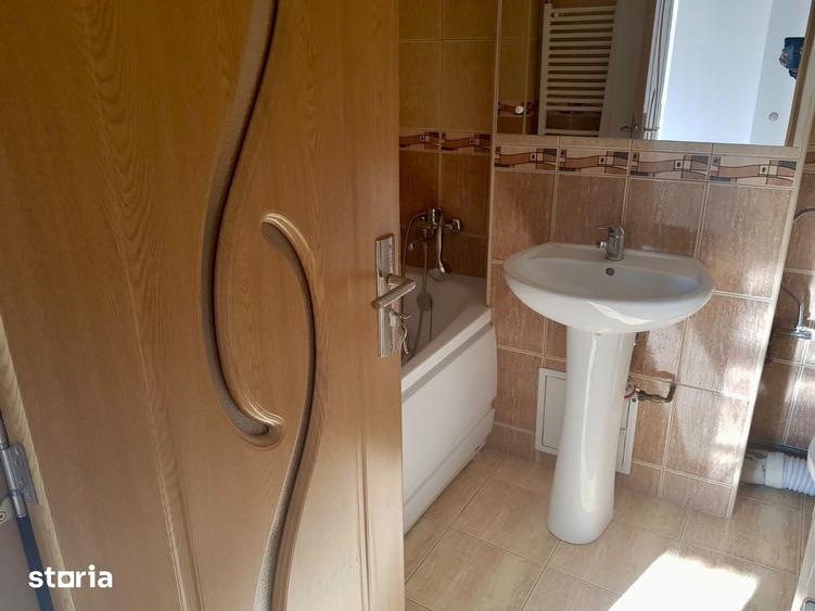 Apartament cu 2 camere decomandat în Independenței