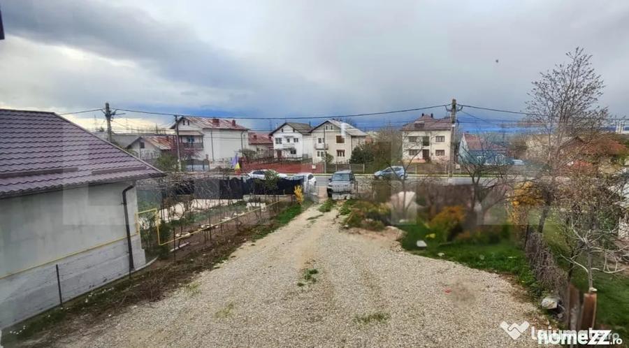 Casă cu 15 camere cu Teren 1000 Mp în Dumbrava