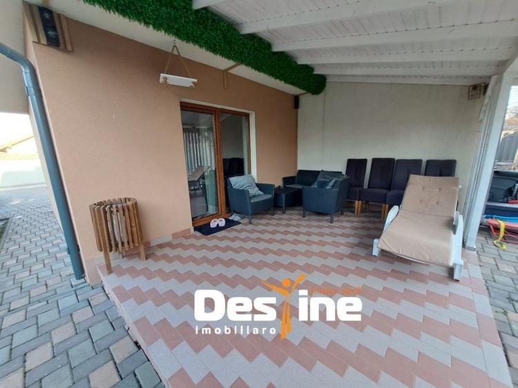 Casă individuală cu 4 camere cu Canalizare în Miroslava