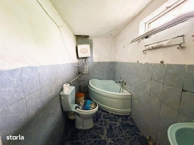 Casă cu 3 camere în Slătioara