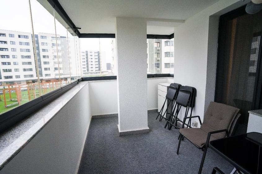 Apartament cu 2 camere semidecomandat, mobilat în Central