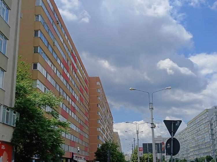 Apartament cu 3 camere decomandat în Pantelimon — fotografia 1