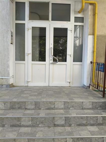 Garsonieră decomandată, mobilată în Radu Negru