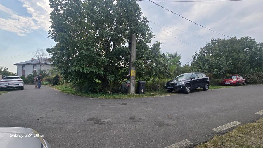Teren Construcții intravilan de 1584 mp, în Lilieci