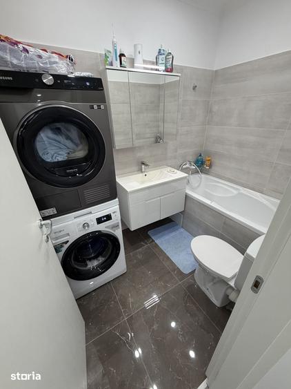 Apartament cu 3 camere decomandat în Chiajna