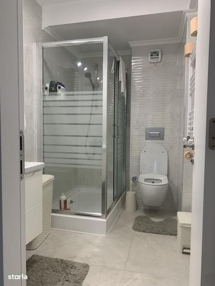 Apartament cu 3 camere decomandat în Nord
