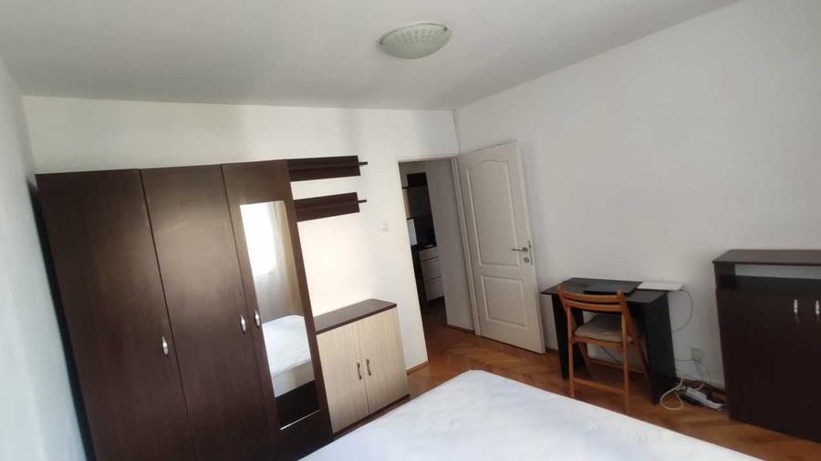 Apartament cu 2 camere decomandat în Zorilor
