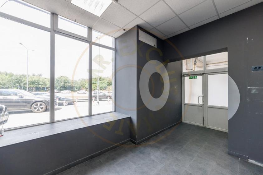 Spațiu comercial, de 87 mp, în Central