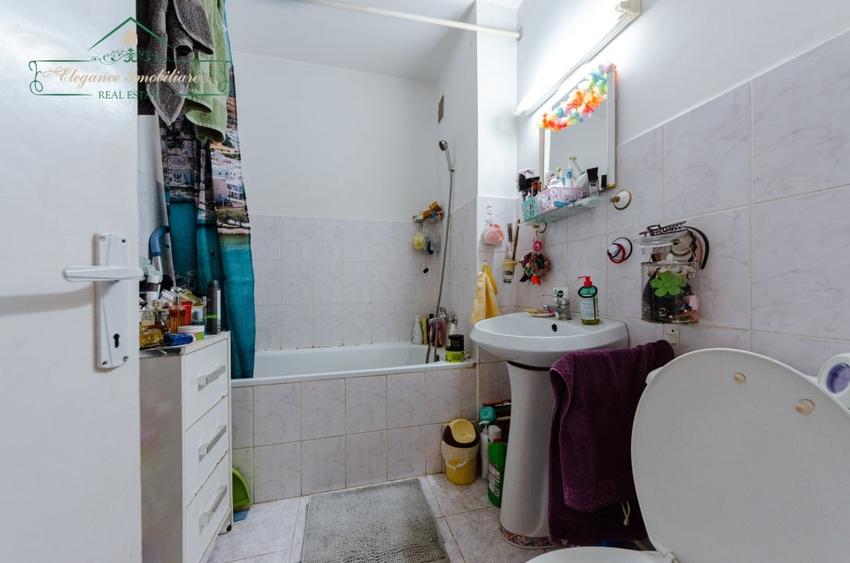 Apartament cu 2 camere semidecomandat, mobilat în Podgoria