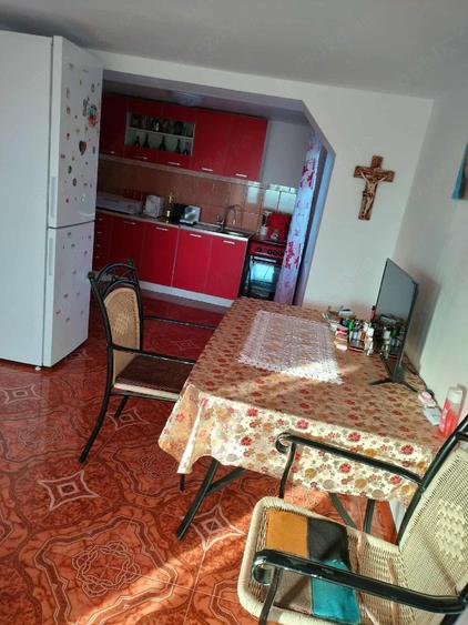 Casă cu 3 camere cu Teren 2700 Mp în Salcia