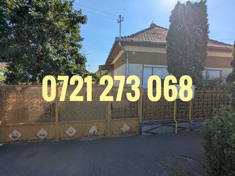 Casă cu 4 camere în Exterior Vest