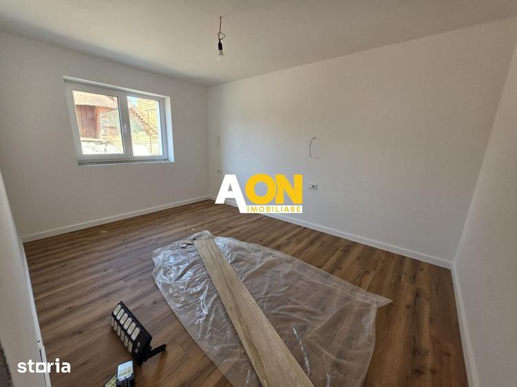 Casă cu 4 camere cu Teren 900 Mp în Ciugud