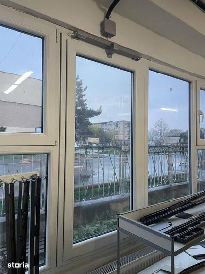Spațiu comercial, de 981 mp, în Central