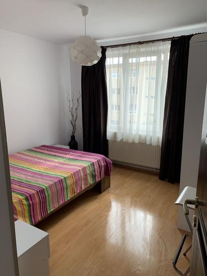 Apartament cu 2 camere decomandat în Craiter